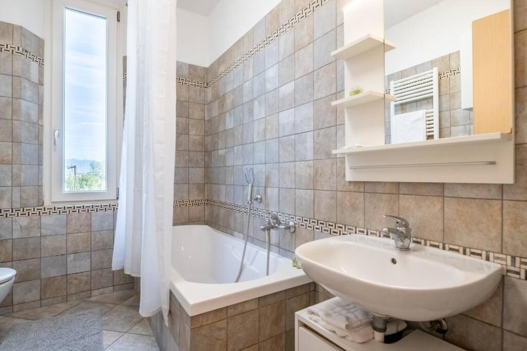 -Villa Emily- Parking, Garden & Wi-Fi Pisa Luaran gambar